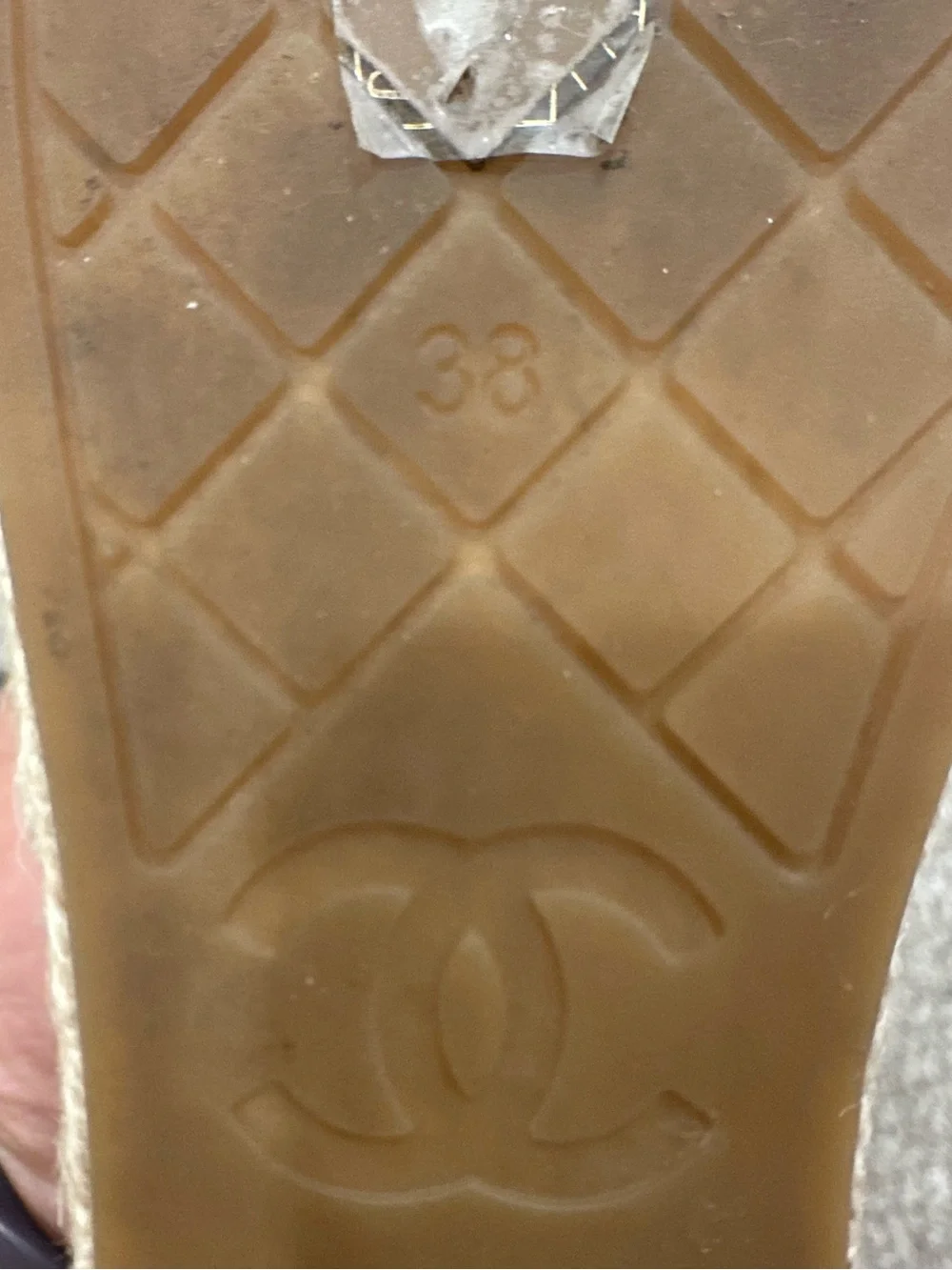 CHANEL espadrilles black